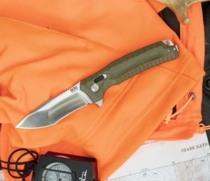 Cutit pliabil SOG Hidaka XR 3V Satin 12-27-09-57, lama Modified Tanto CPM 3V Satin, XR Lock, deschidere Flipper, maner Micarta Verde, EDC Outdoor - Img 9