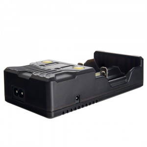 Incarcator inteligent Armytek Uni C2 Plug Type A pentru acumulatori Li-Ion, Ni-MH, Ni-Cd si LiFePO4 - Img 3