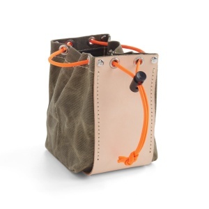 Kit saculet Explorer din panza cerata si piele Tandy Leather, 12,7 x 15 x 12,7 cm