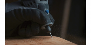 107 Freza de gravare 2,4 mm, Dremel - Img 3