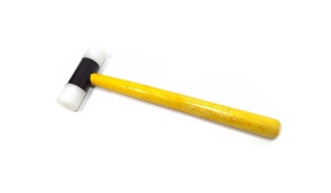 Ciocan pielarie din polimer cu partea centrala din fier - 25 x 87 mm