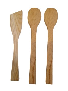 Set 2 linguri si spatula de cioplit din lemn de cires - Img 1