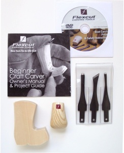 Set pentru incepatori Craft Carver cu 3 dalti pentru sculptura, Flexcut - Img 2