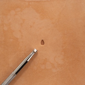 Stanta de embosare piele Craftool A099 (background picatura cu patratele) - Tandy Leather 6099-00
