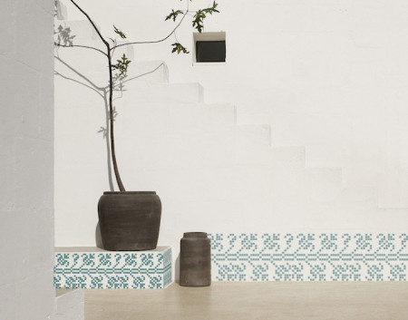 Stencil 40 x 38cm Reusable Repetitive Traditional Motif - SMTR13 - Img 3