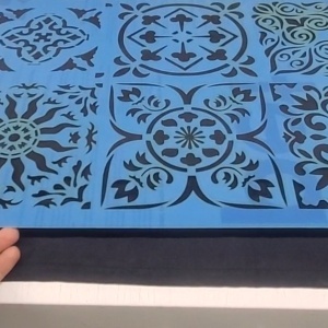 Sablon Aisha 590x400x0.5mm, Refolosibil SGF27.1pe2.59x40.05 - Img 2