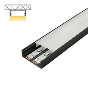 Nadgradni aluminijumski profil za LED trake 40 × 10 mm – crna varijanta, detalj i presek