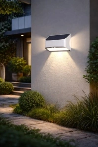 Solarna zidna lampa sa senzorom pokreta 6W