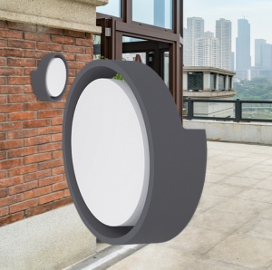 LED fasadna lampa okrugla vodootporna za spolja i unutra — bočni pogled na kućište i nosač