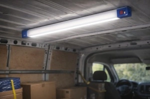 Punijva LED lampa sa magnetom USB 3 režima 52cm – bočni prikaz oblika i kućišta