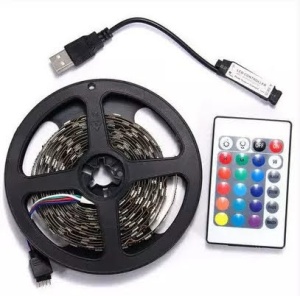 LED traka USB RGB 5V 5m sa daljinskim upravljačem — kotur trake sa USB kablom i daljinskim