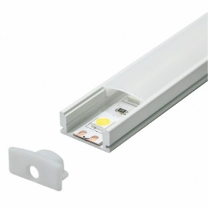 Bela nadgradni aluminijumski profil za led trake 17,4 × 7 mm sa belim difuzorom – glavni prikaz
