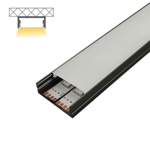 Nadgradni aluminijumski profil za LED trake 30 × 10 mm – crna varijanta, detalj i presek