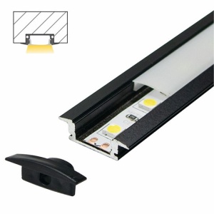 Ugradni aluminijumski profil za LED trake 24,7 x 7 mm – crni, 2 m sa belim difuzorom – profil i završni element iz drugog ugla