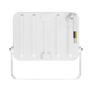 LED reflektor 50W 3u1 za spoljnu upotrebu — zadnja strana sa rebrima za hlađenje