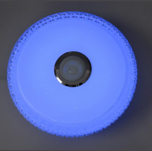 Okrugla LED plafonjera sa zvučnikom i Bluetooth kontrolom — plafonjera u režimu plavog svetla