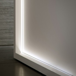 Nadgradni aluminijumski profil za LED trake 19,3 x 13 mm, Siva – detalj oblika i difuzora