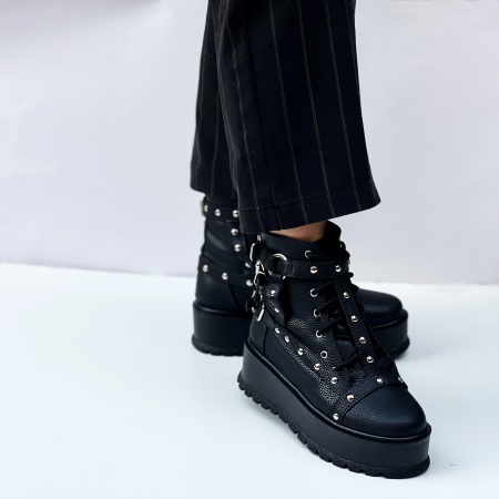 Bocanci Exclusive Nyra + culori