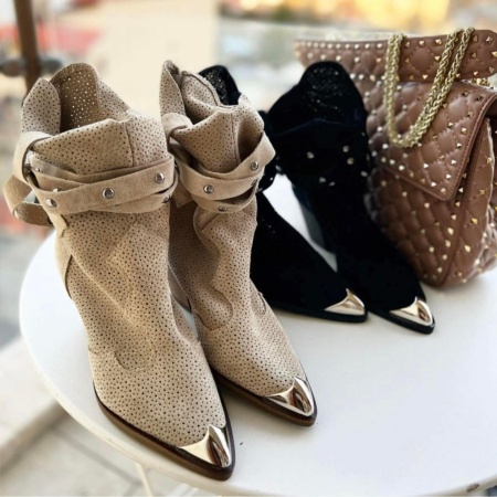 Ciocate Kiara perforate piele naturala