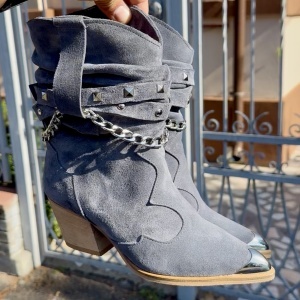 Ciocate Kiara Chain Grey