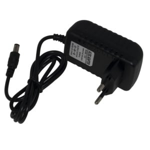 Ispravljač napona "Plug-In" 15VDC 2000mA
