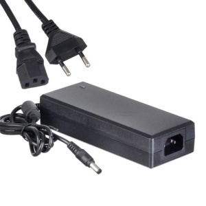 Ispravljač napona "Desktop" 12VDC 5A