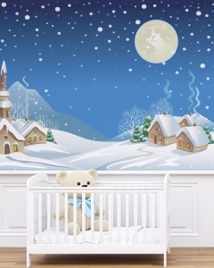 Cameră bebe cu pătuț alb și ursuleț, decorată cu fototapet noapte de iarnă, tapet personalizat pentru copii