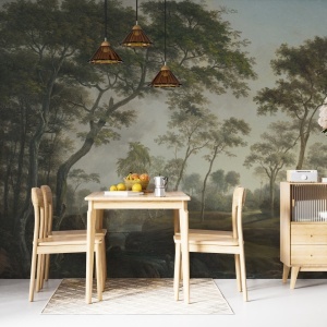 Decor pentru zona de dining cu fototapet personalizat cu tematică de pădure, completat de mobilier din lemn natur, un model de tapet elegant care creează o atmosferă caldă și primitoare.