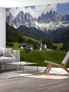 Fototapet Peisaj Muntii Dolomiti si Sat Alpin