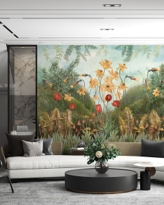 Living modern spațios cu canapea albă și măsuță neagră, având pe fundal un fototapet artistic cu narcise și ferigi, tapet personalizat