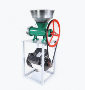 Masina de tocat carne nr.32 - 1500W 1378