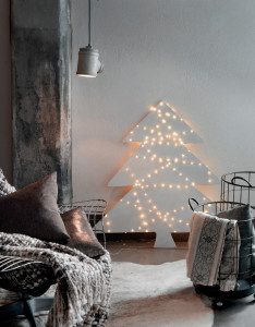 Instalație brad Crăciun cu micro LED-uri, 2395 cm, lumină caldă, cablu argintiu/transparent, 8 funcții, timer, 480 LED-uri, IP-44, pentru interior/exterior, alimentare 230 V