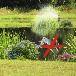 Aparat profesional solar anti pisici, anti câini, anti păsări, jet de apă, senzor de mișcare, conectare cu furtunul de grădină, unghi 120°