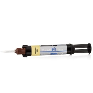 Panavia V5 refill 8.1g Kuraray