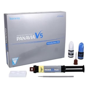 Panavia V5 Introductory Kit Universal A2 Kuraray