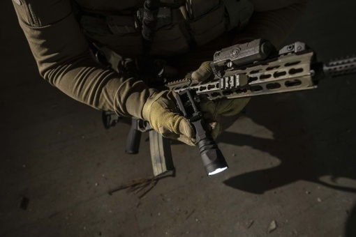 Lanterna Parma C2IR Pro, Armytek - Img 11