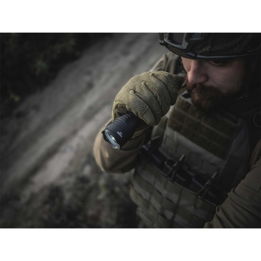 Lanterna tactica Armytek Viking Pro magnet - lumina calda - Img 8