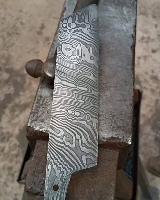 Otel Damasc pentru cutite, Damasteel DS93X, DenseTwistFlatGround 100x3.0x340mm - Img 7