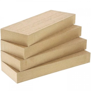 Set 5 blocuri de lemn de cires pentru cioplit