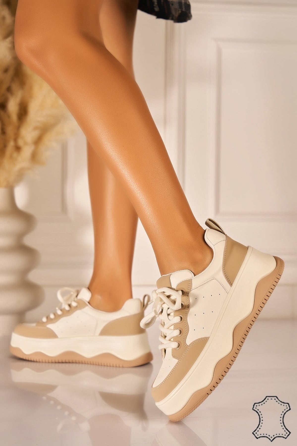 Adidasi Piele Naturala Bej Yasho