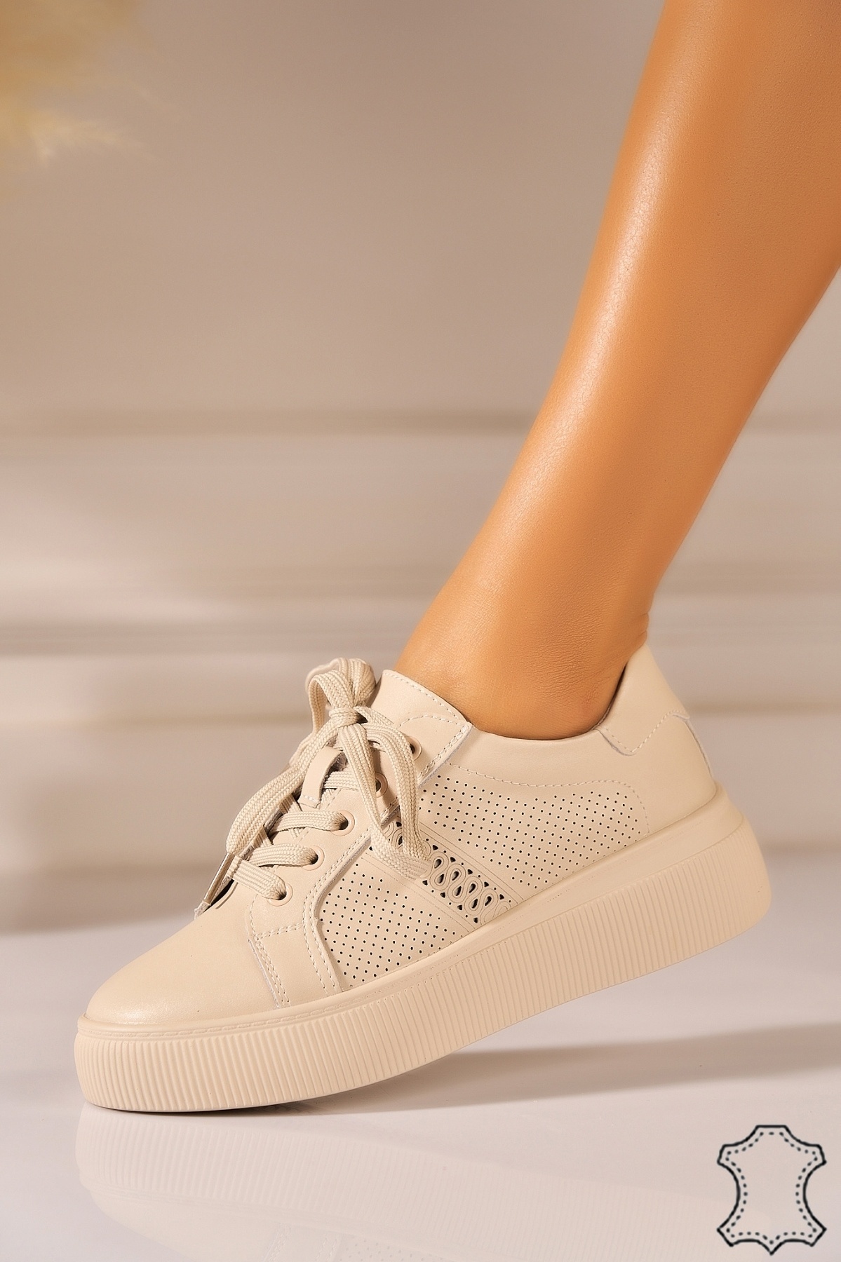 Adidasi Piele Naturala Bej Zayfie