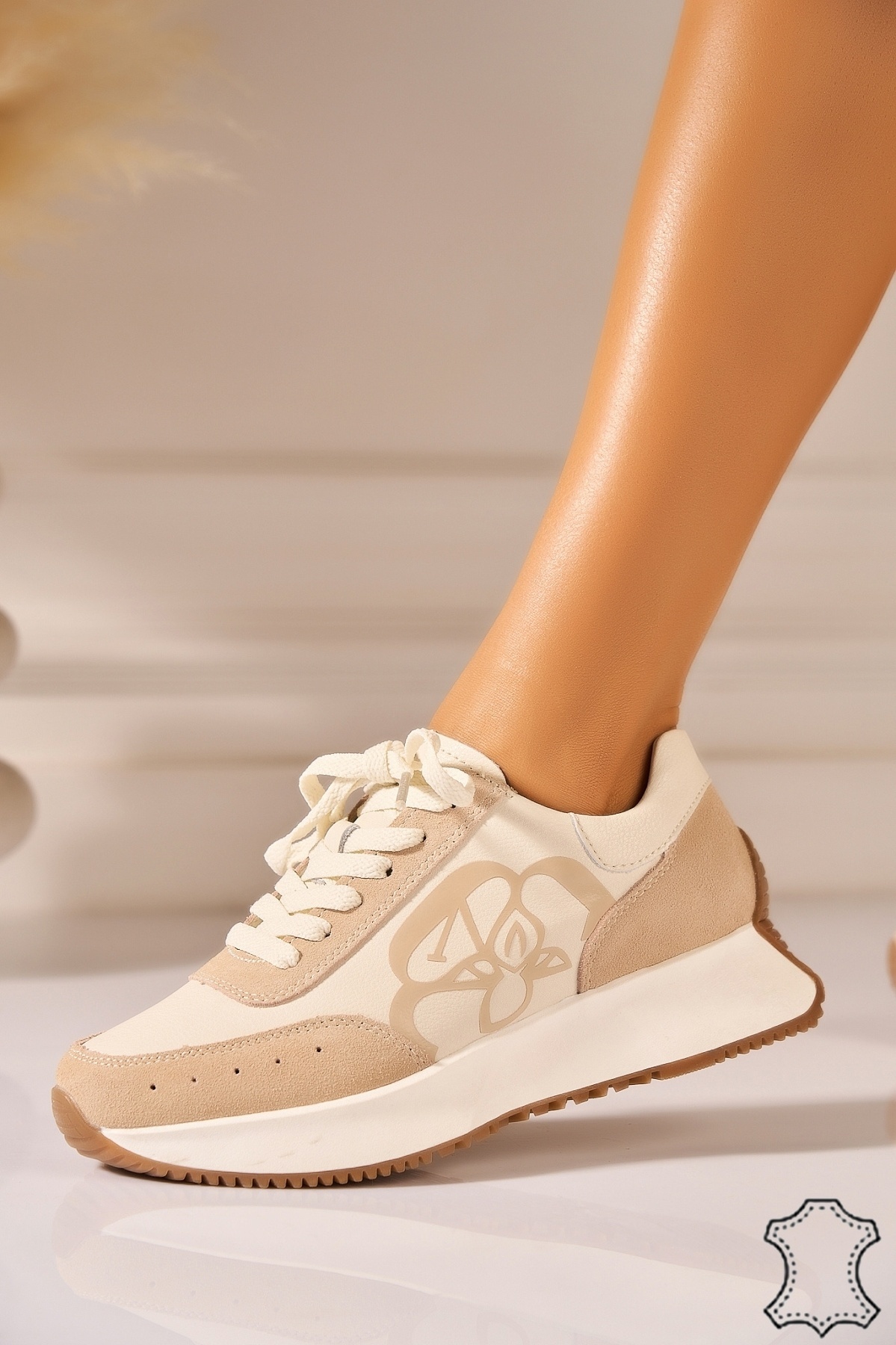 Adidasi Piele Naturala Intoarsa Bej Aydas