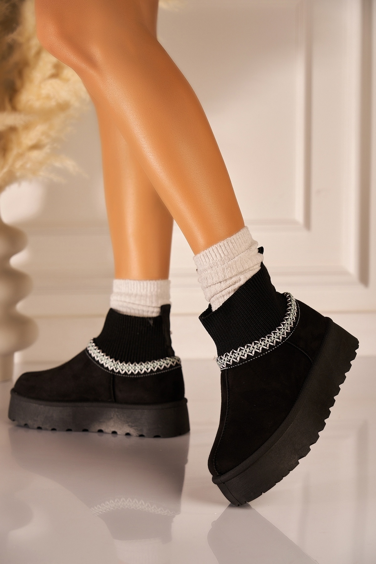 Cizme Dama Imblanite Negre din Piele Ecologica Intoarsa Nandira