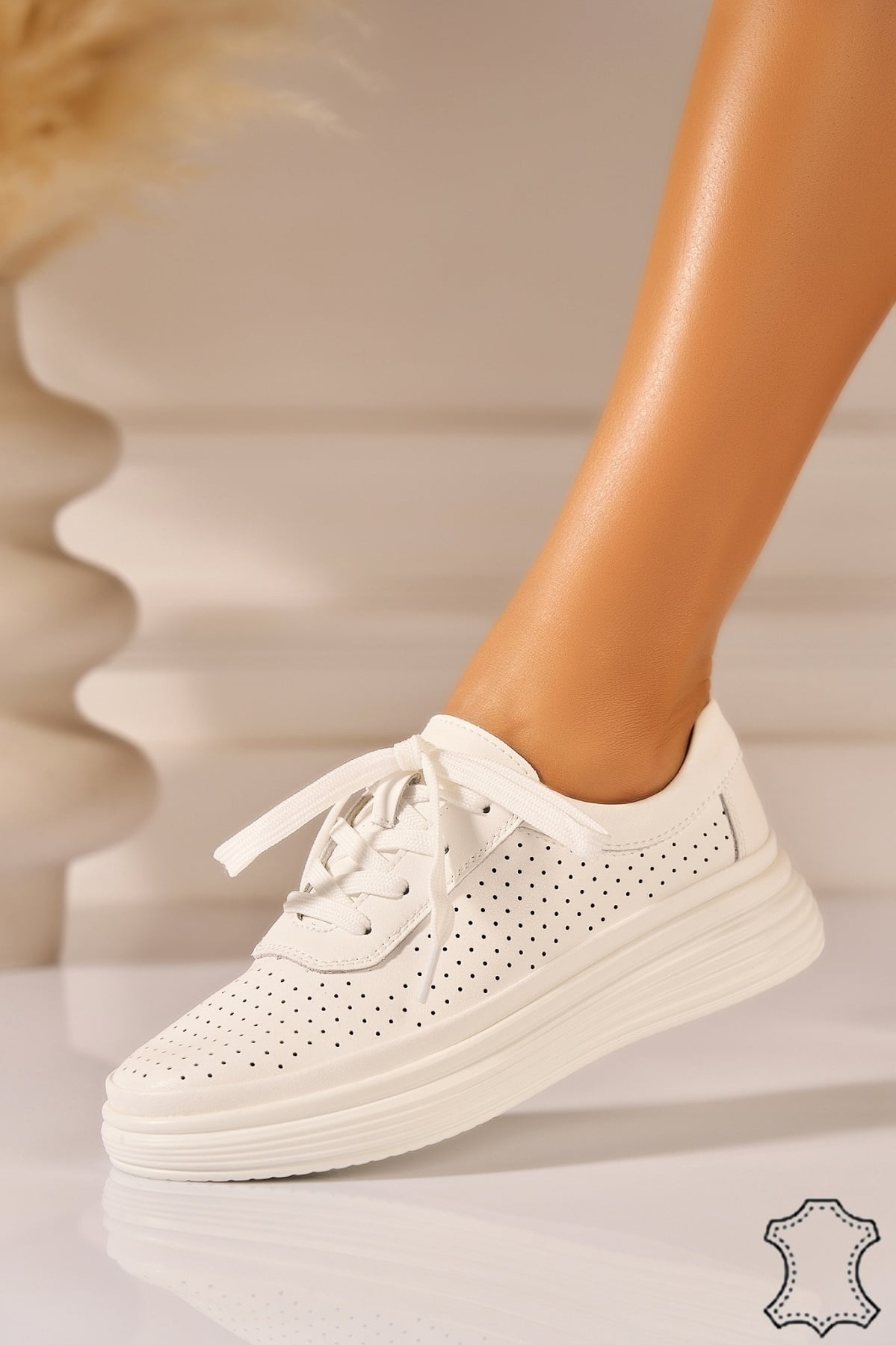 Adidasi Piele Naturala Albi Beyra