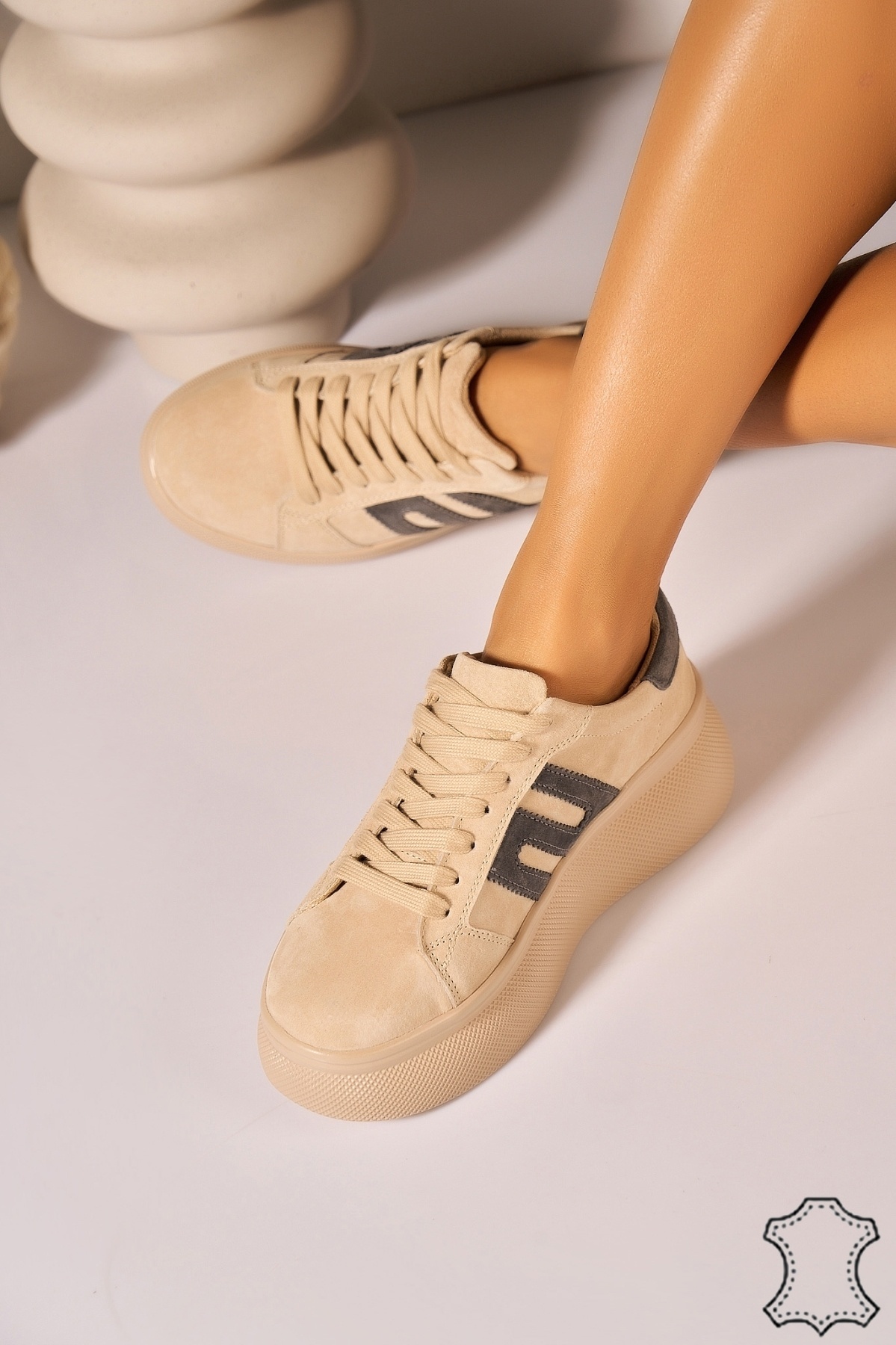 Adidasi Piele Naturala Intoarsa Bej Laniya