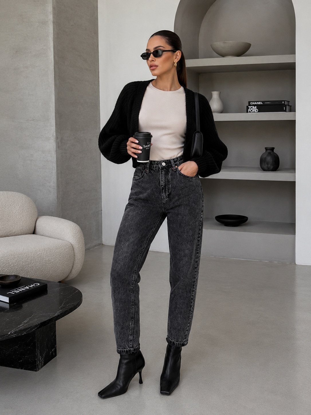 Blugi Regular Fit Negri Flarya