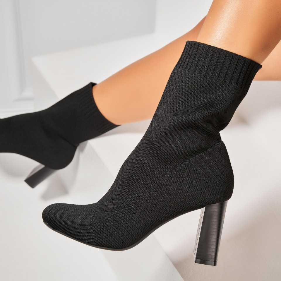 Botine dama cu Toc Negre din Textil Nyomi