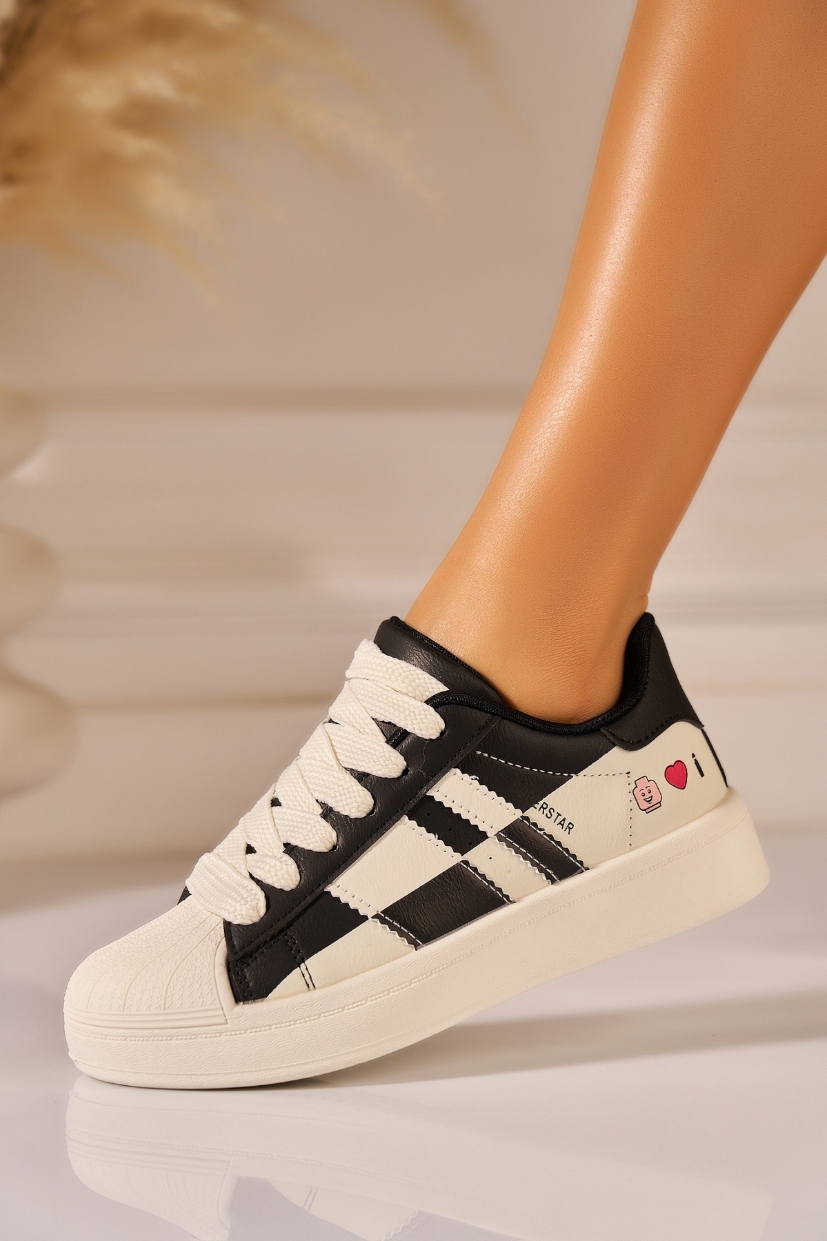 Adidași de damă Negri din Piele Ecologica Aliha