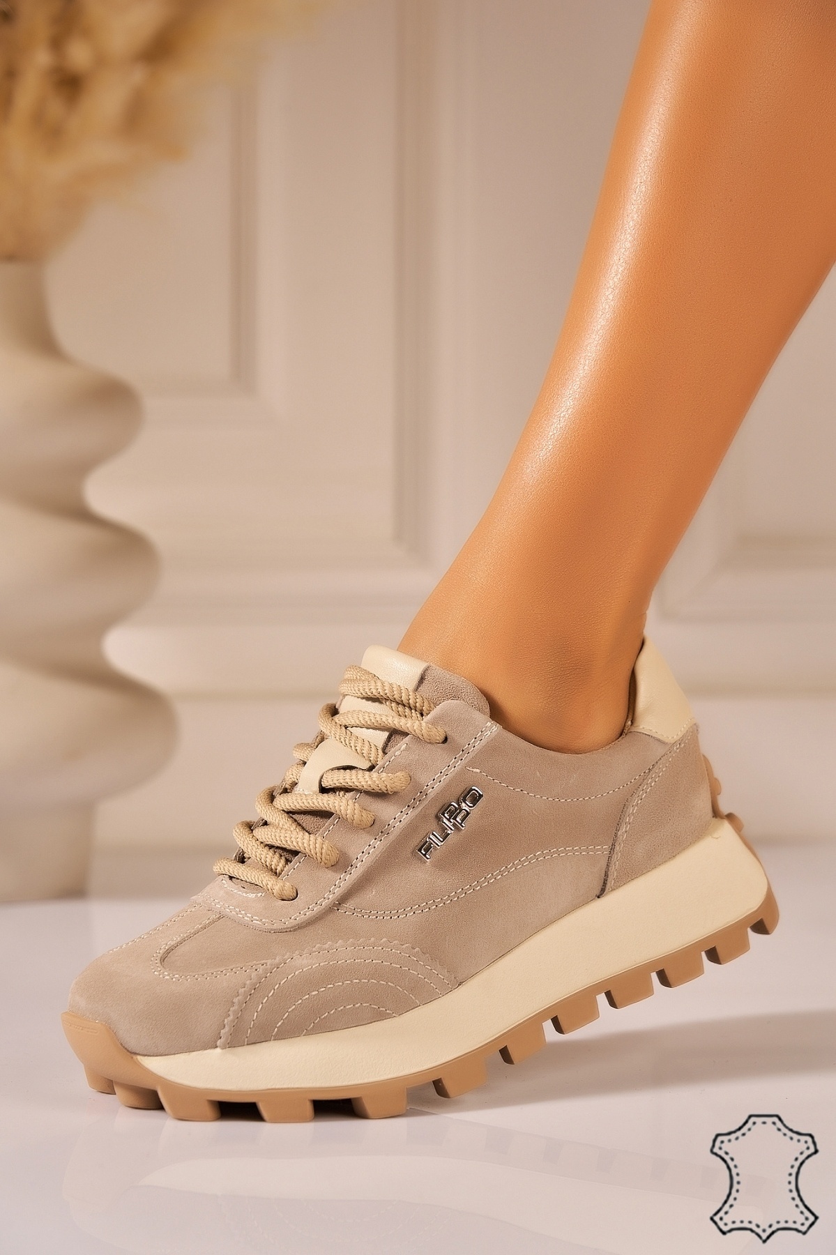 Adidasi Piele Naturala Intoarsa Bej Diarra