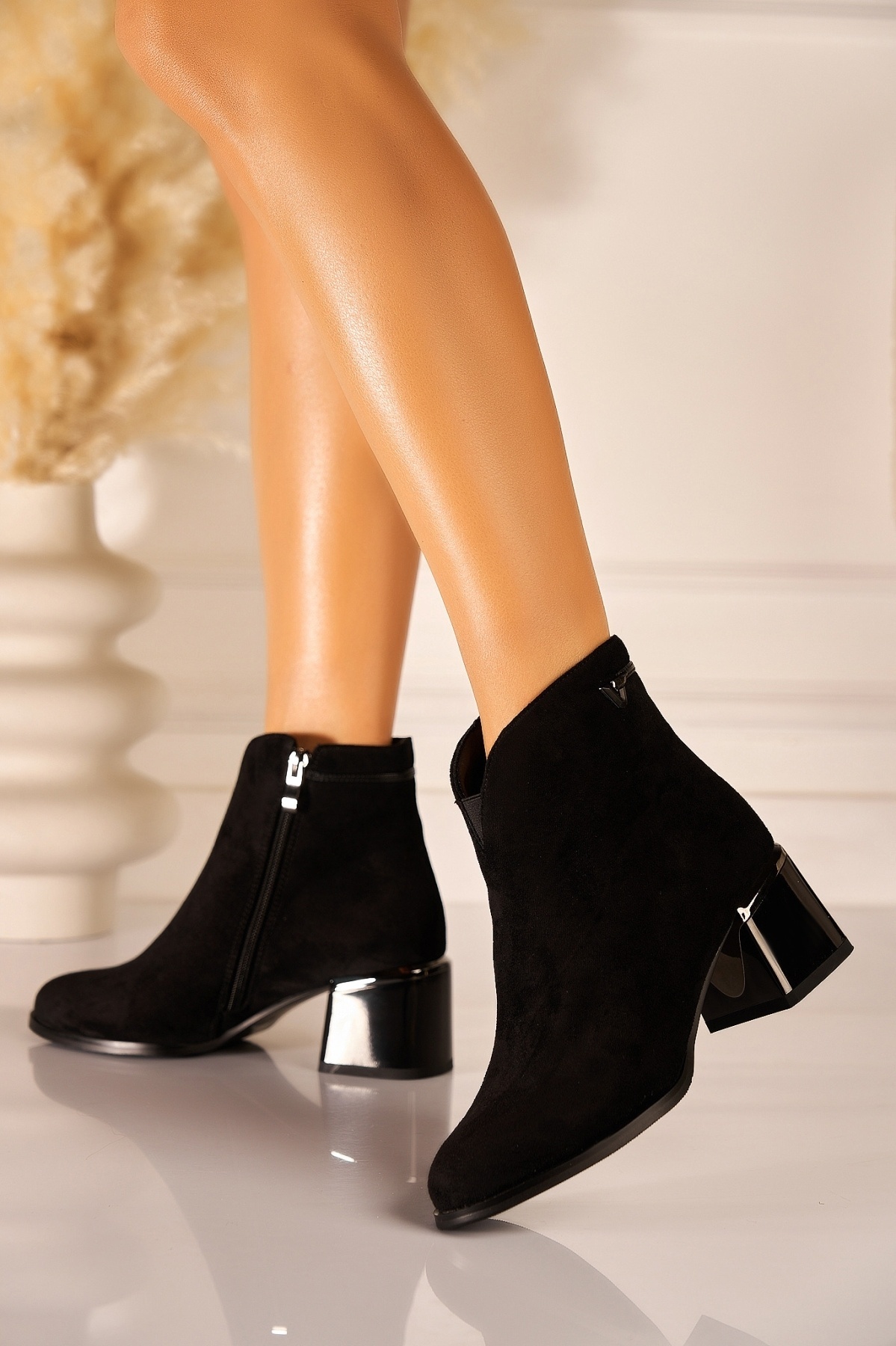 Botine dama Imblanite Negre din Piele Ecologica Intoarsa Olivea